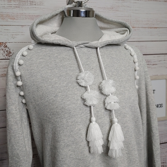 GENERATION Love Pompom Tassel Hoodie Size S - Picture 4 of 12